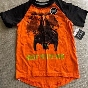 Boys XS/S Halloween tee